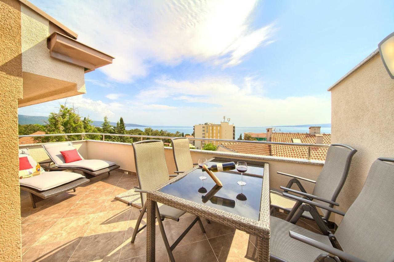Apartments Vall Krk Town Exterior foto