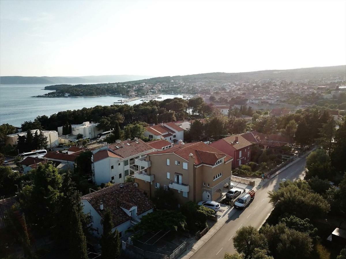 Apartments Vall Krk Town Exterior foto